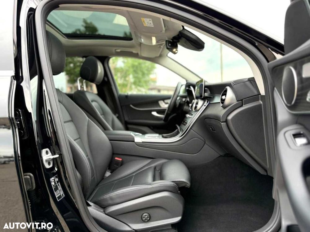 Mercedes-Benz GLC - 21