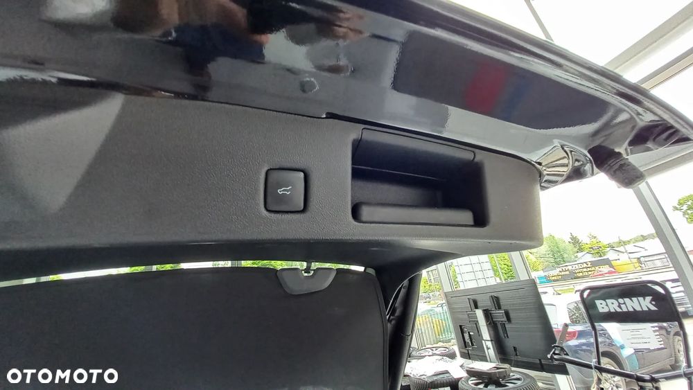 Ford Kuga 2.5 FHEV FWD Titanium X - 23