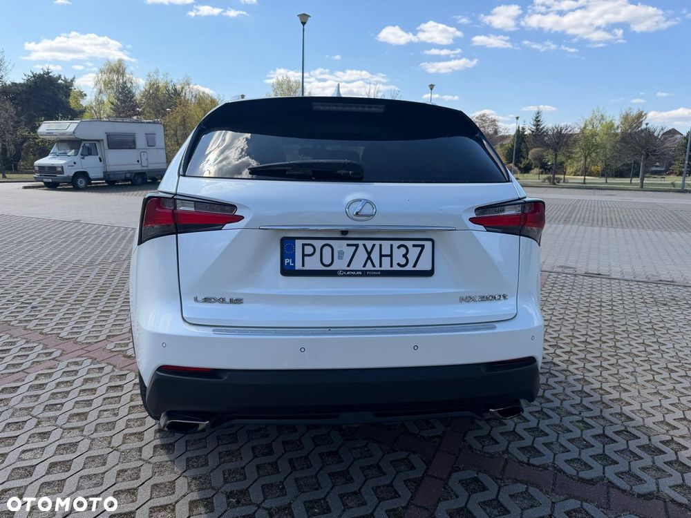 Lexus NX 200t Comfort AWD - 6