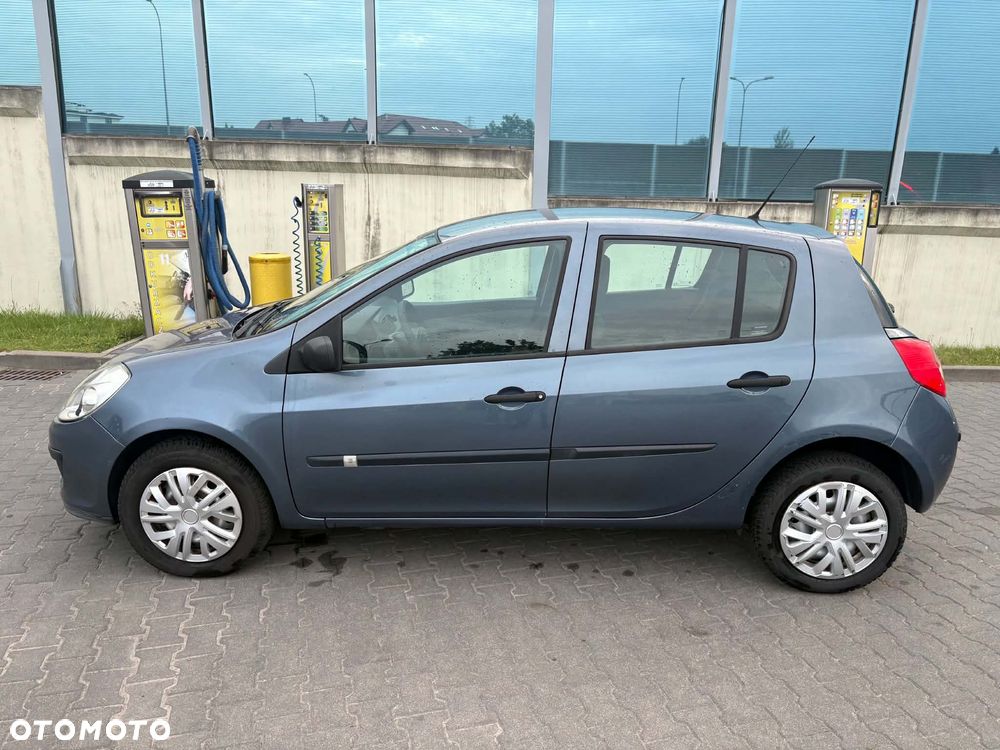 Renault Clio - 3