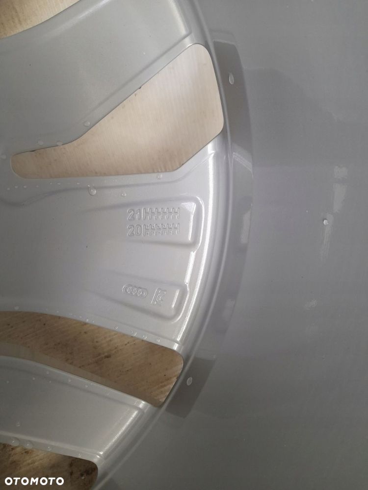 Felgi aluminiowe Audi OE AUDI E-TRON 9.0" x 20" 5x112 ET 20 - 8