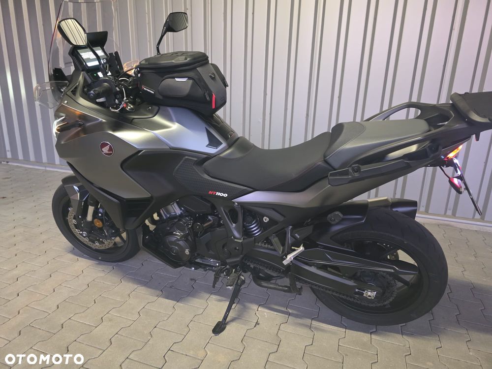 Honda NT - 11