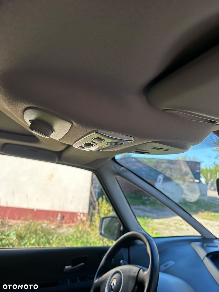 Renault Espace - 18