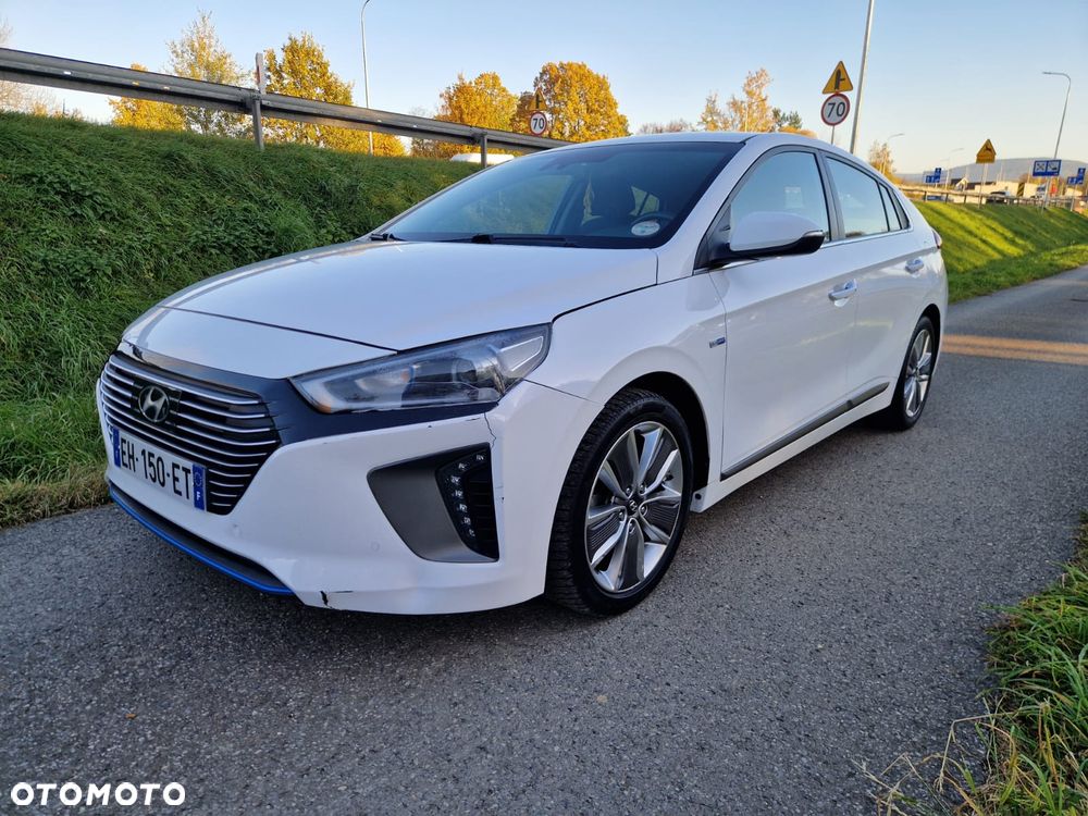 Hyundai IONIQ