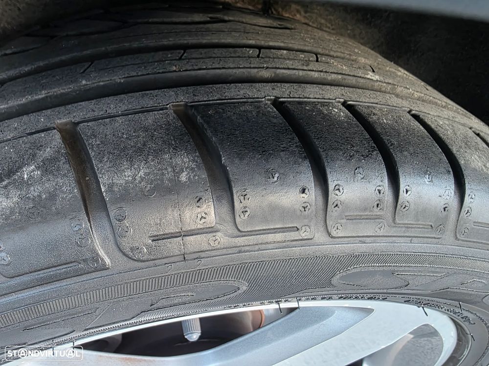 Mercedes-Benz GLA 180 d AMG Line Aut. - 43