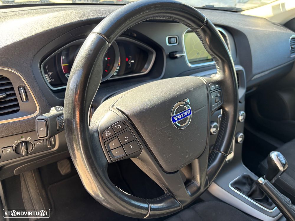 Volvo V40 Cross Country 1.6 D2 Momentum - 8