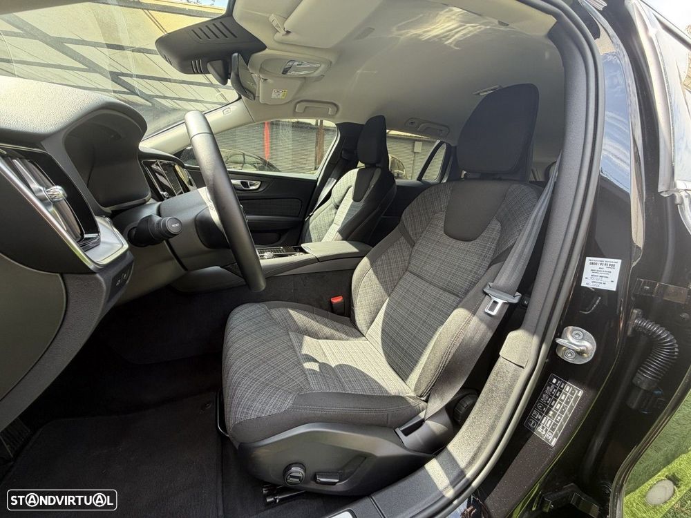 Volvo V60 2.0 T6 AWD TE Core - 19