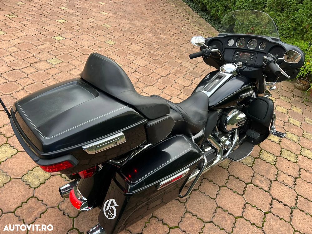 Harley-Davidson Electra Glide Ultra Classic - 5