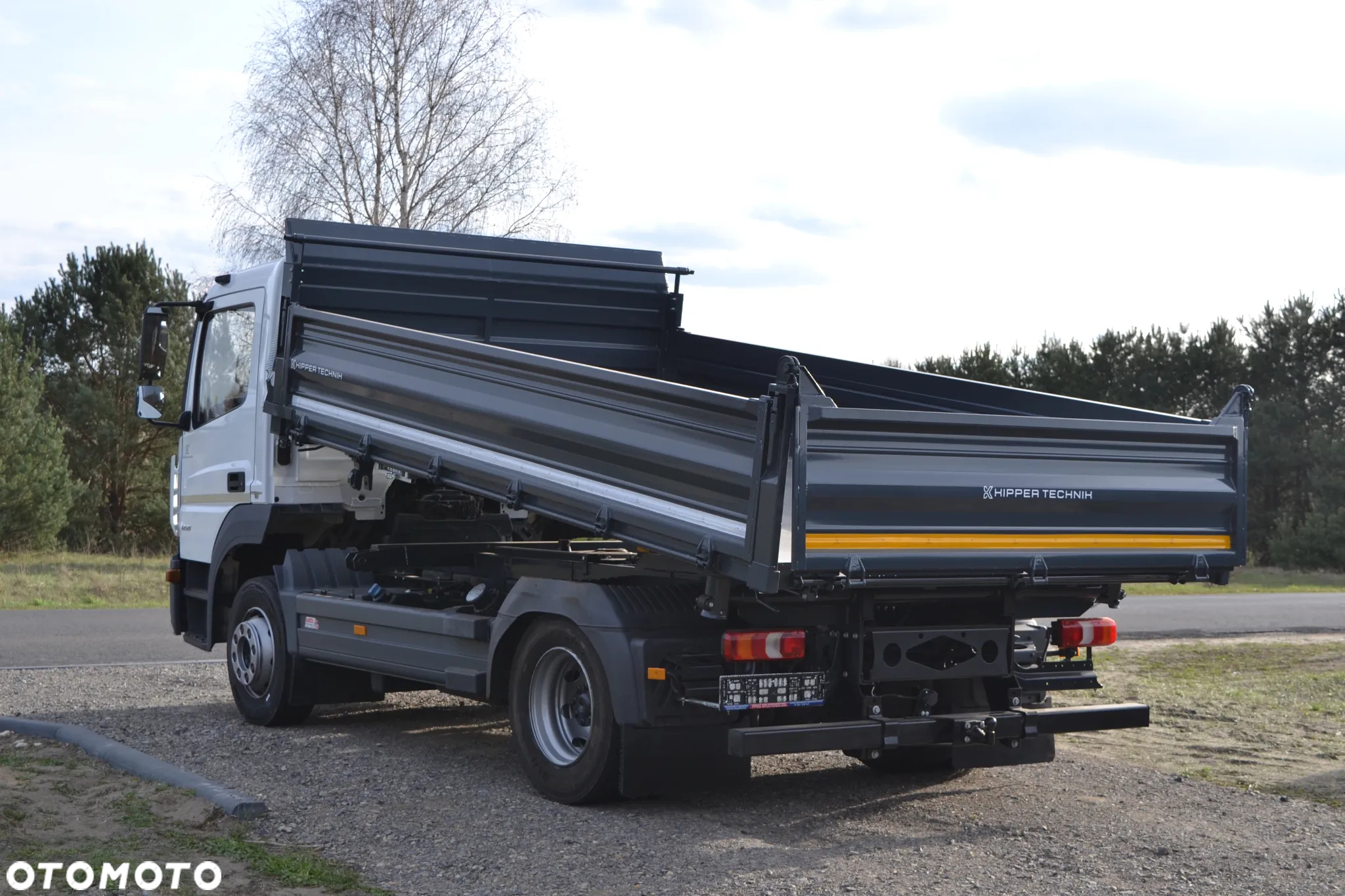 Mercedes-Benz Atego 1221 1224 Nowy 3-stronny WYWROT Kiper WYWROTKA Manual Blokada mostu TGL TGM - 6