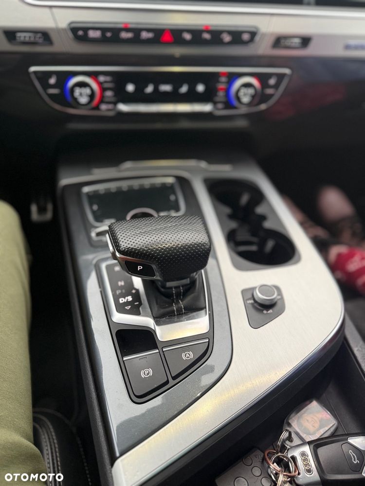 Audi Q7 - 21