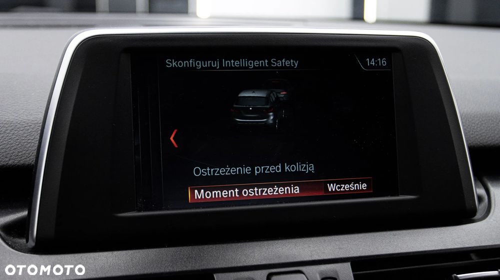 BMW Seria 2 218d Advantage - 25