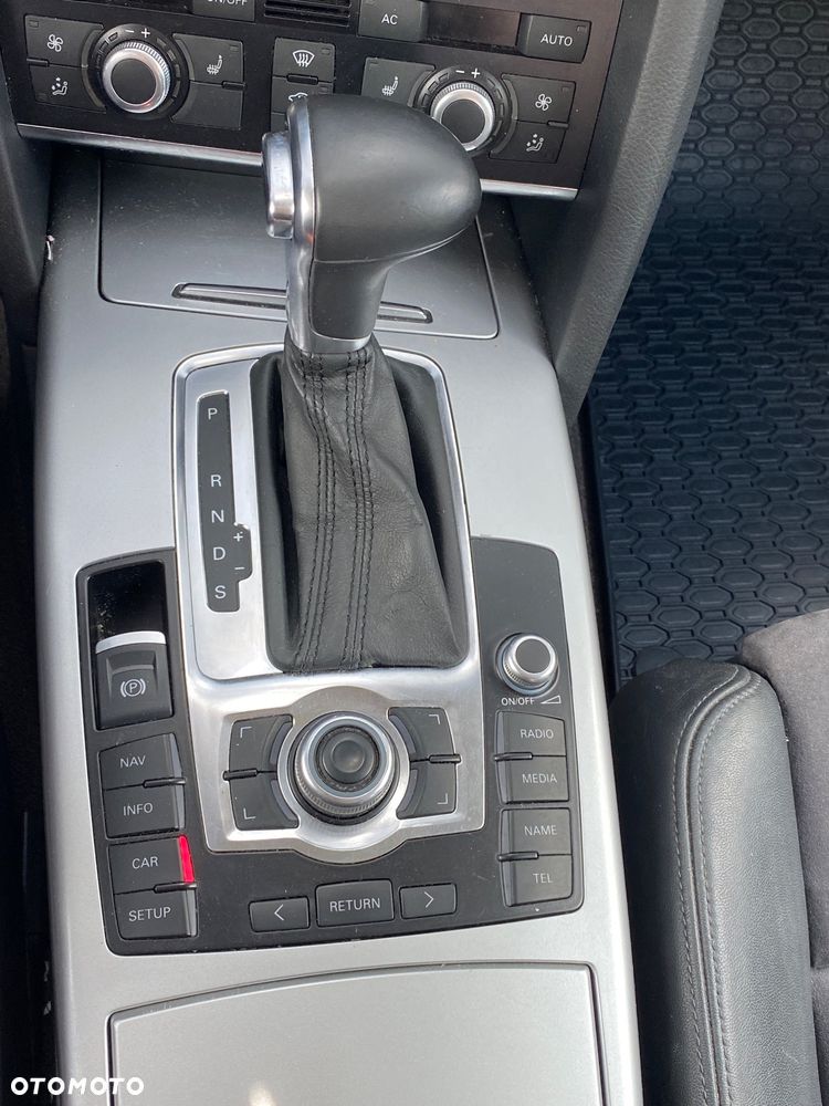 Audi A6 Allroad - 15
