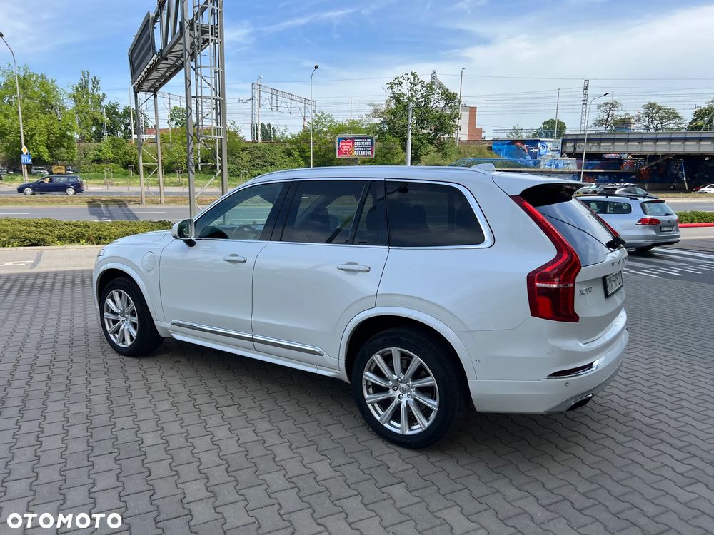 Volvo XC 90 T8 AWD Recharge Geartronic Inscription Edition - 3