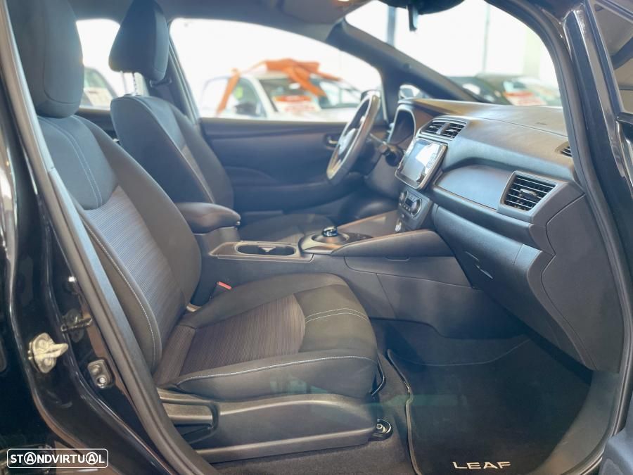 Nissan Leaf Visia - 23