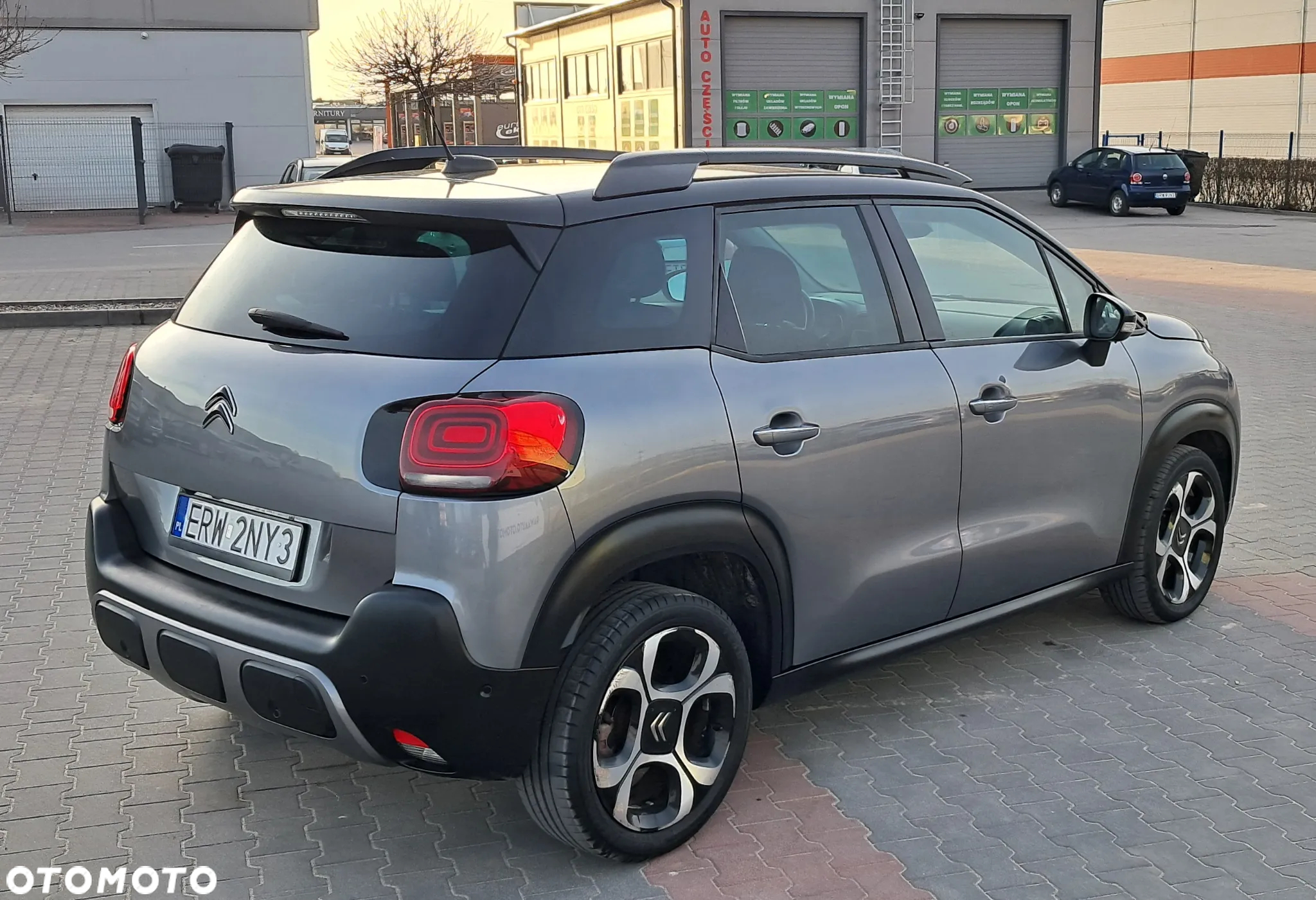 Citroën C3 Aircross 1.5 BlueHDi Shine Pack S&S EAT6 - 4