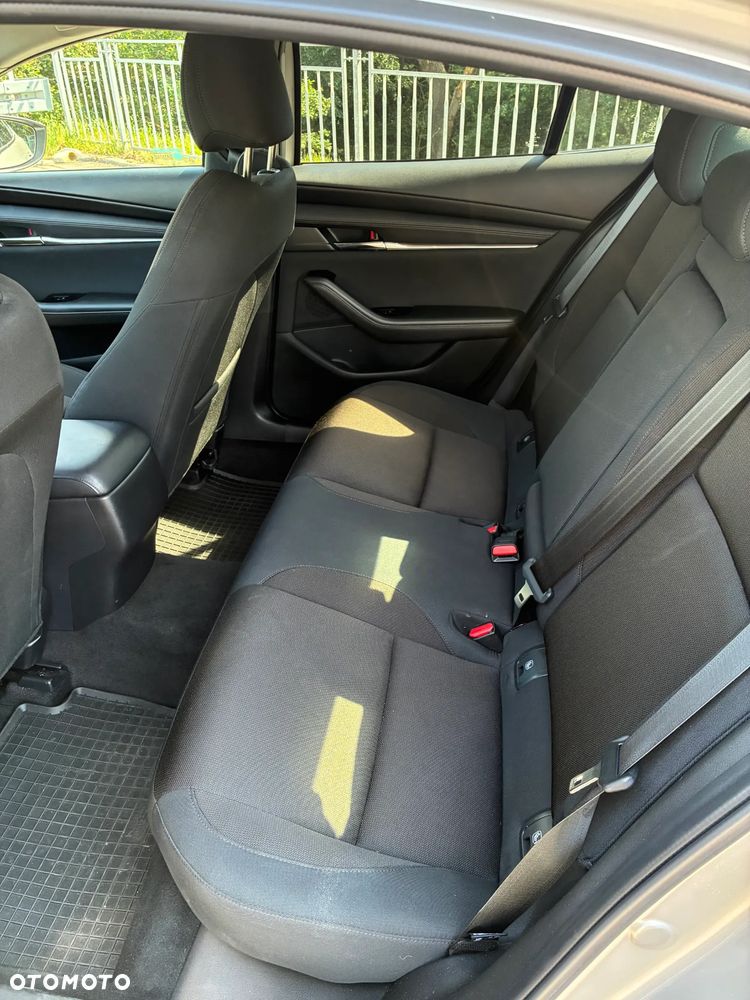 Mazda 3 2.0 mHEV Exclusive-Line - 7