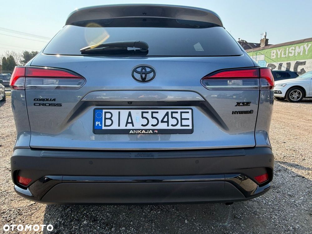 Toyota Corolla Cross - 13