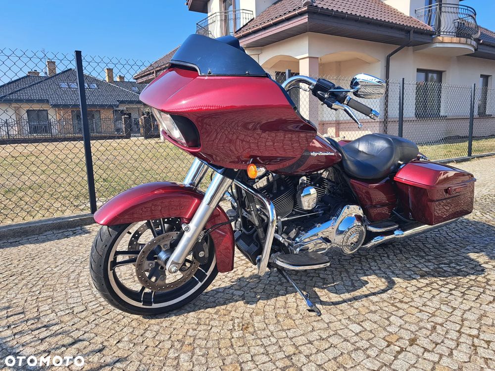 Harley-Davidson Touring Road Glide - 4