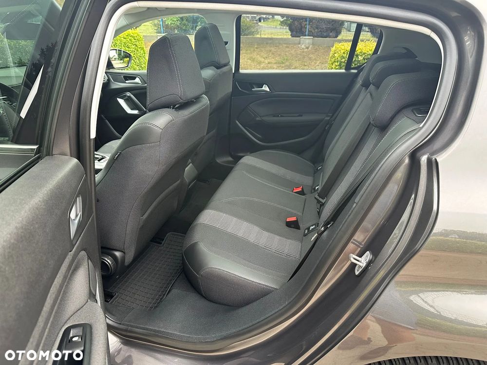 Peugeot 308 - 19