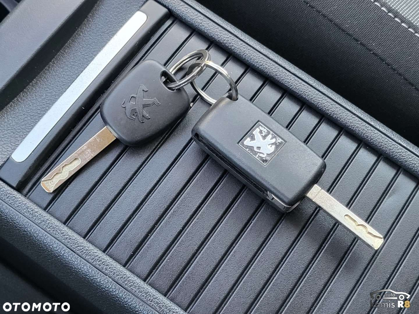 Peugeot Partner - 30