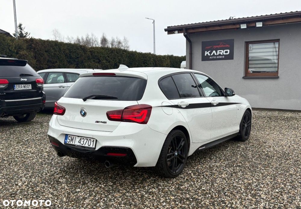 BMW 1M - 9