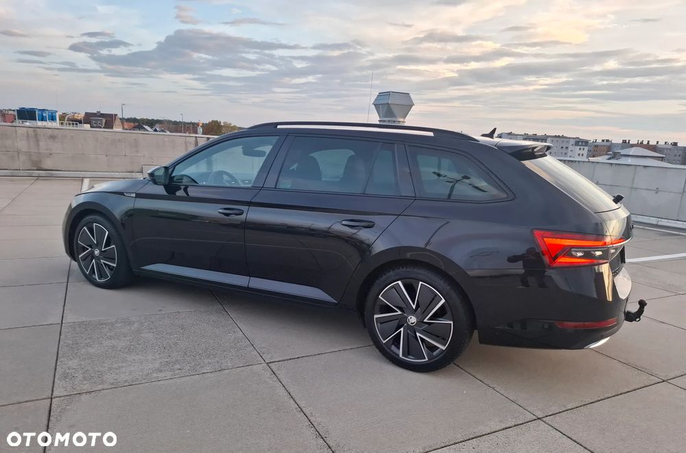 Skoda Superb 2.0 TDI SCR Sportline DSG - 6