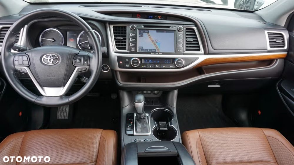 Toyota Highlander - 17
