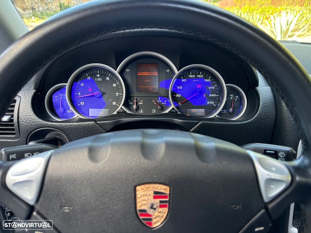 Porsche Cayenne Tiptronic - 19