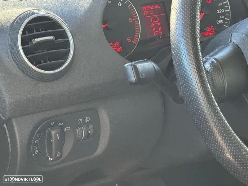 Audi A3 Sportback 1.9 TDi Sport - 6