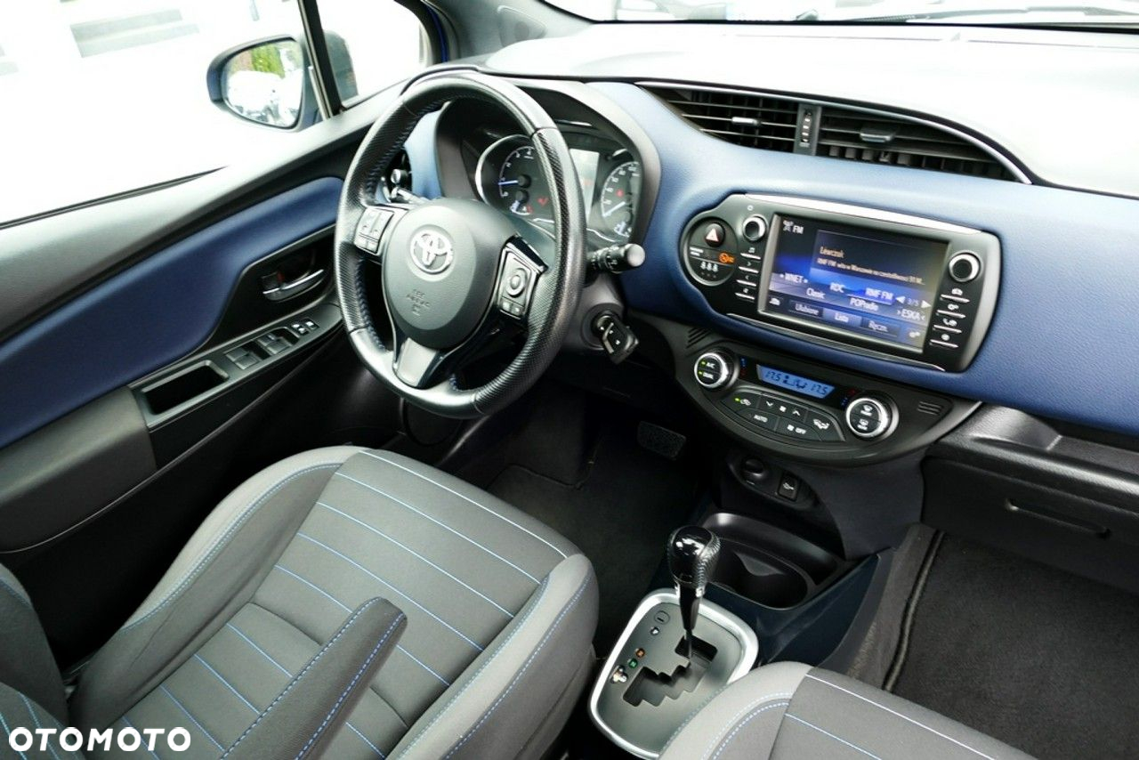 Toyota Yaris - 23