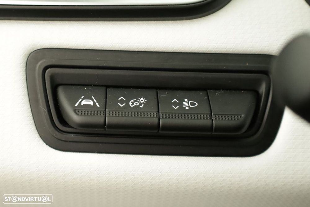 Renault Clio 1.0 TCe Evolution - 20