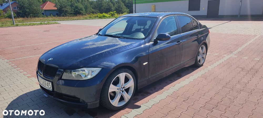 BMW Seria 3 318i - 1