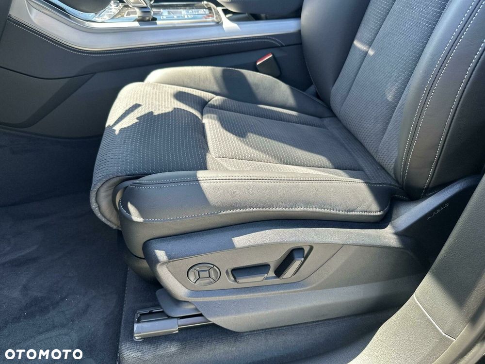 Audi Q7 - 17