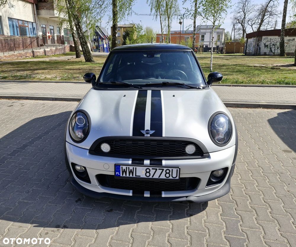 MINI Cooper Standard - 2