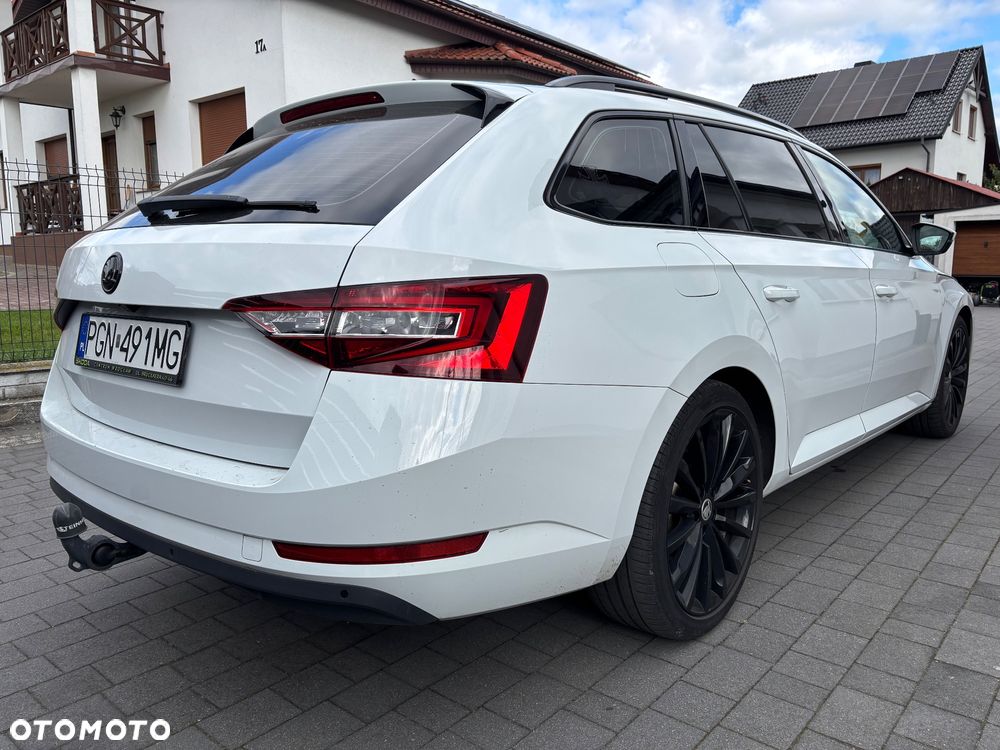Skoda Superb 2.0 TDI DSG Style - 7