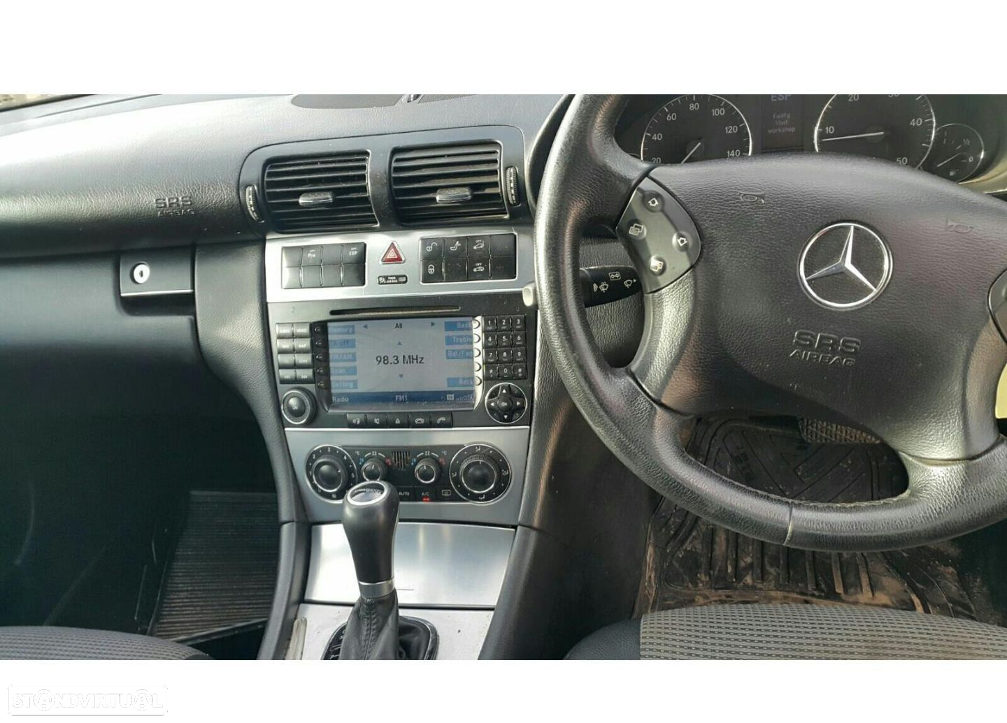 Mercedes Classe C w203 C220 CDI Avanguard de 2006 disponível para peças - 5
