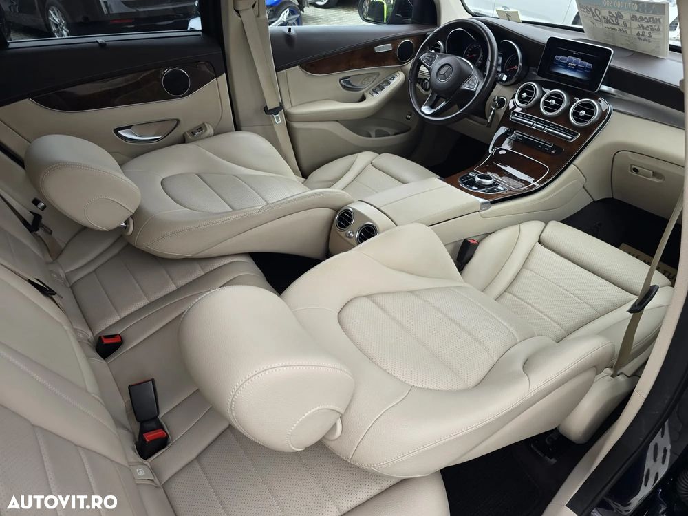 Mercedes-Benz GLC 250 d 4Matic 9G-TRONIC - 11