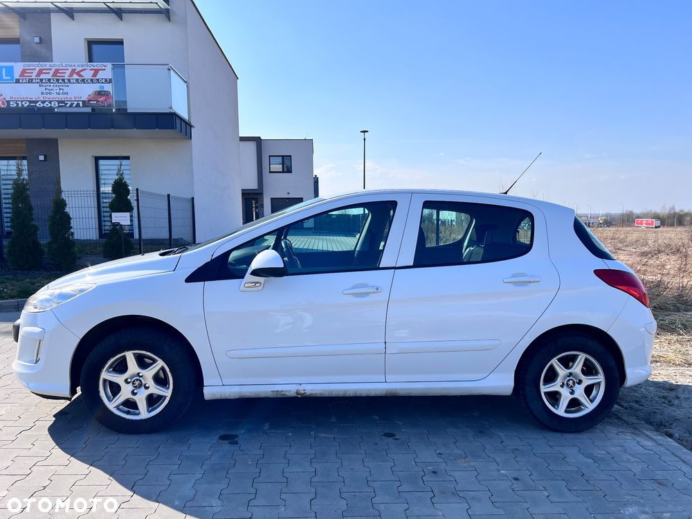 Peugeot 308 1.6 HDi Presence - 11