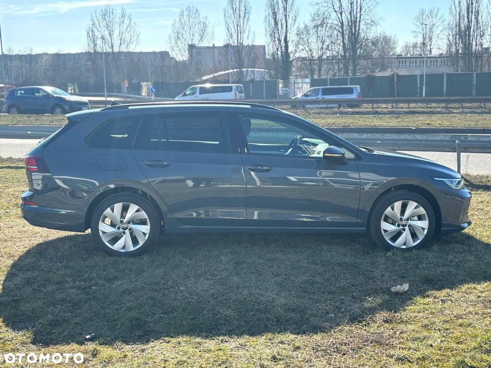 Volkswagen Golf Variant - 8
