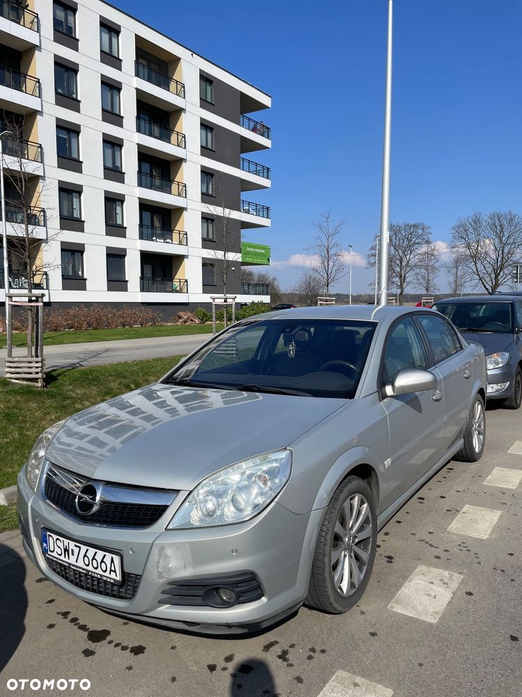 Opel Vectra 1.8 Cosmo Plus - 2