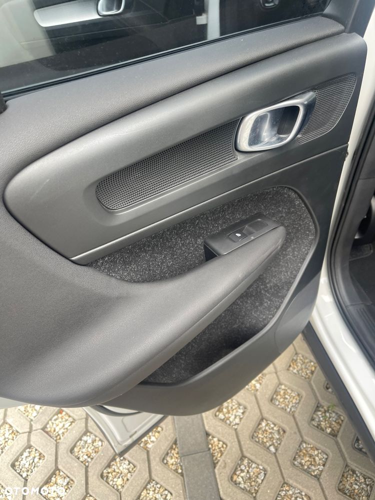 Volvo XC 40 T3 Inscription - 10
