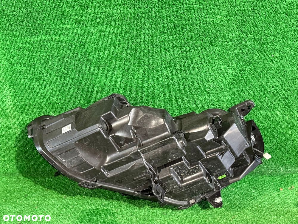 REFLEKTOR PRAWY OPEL INSIGNIA B nr:476 - 4