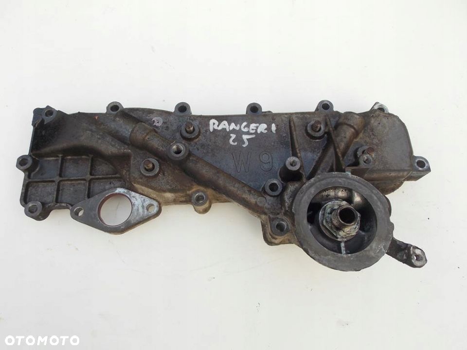 ŁAPA CHŁODNICZKA FILTRA OLEJU B2500 RANGER I 2.5 - 1