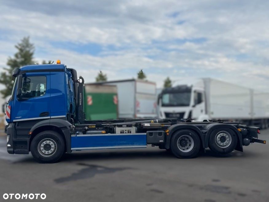 Mercedes-Benz Actros 2551 L 6x2 – HAKOWIEC MEILLER RS 21.70 | 510 KM | OŚ SKRĘTNA - 7