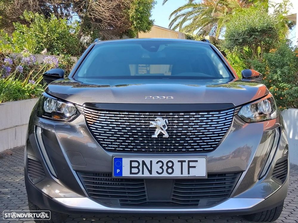 Peugeot 2008 1.2 PureTech Allure EAT8 - 11