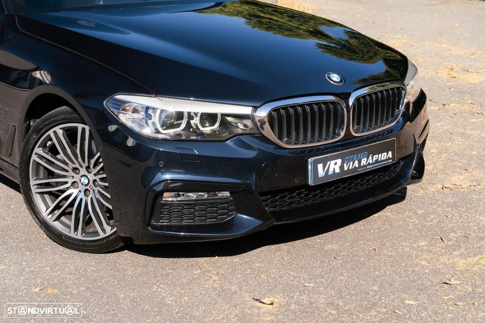 BMW 520 d Pack Desportivo M Auto - 31