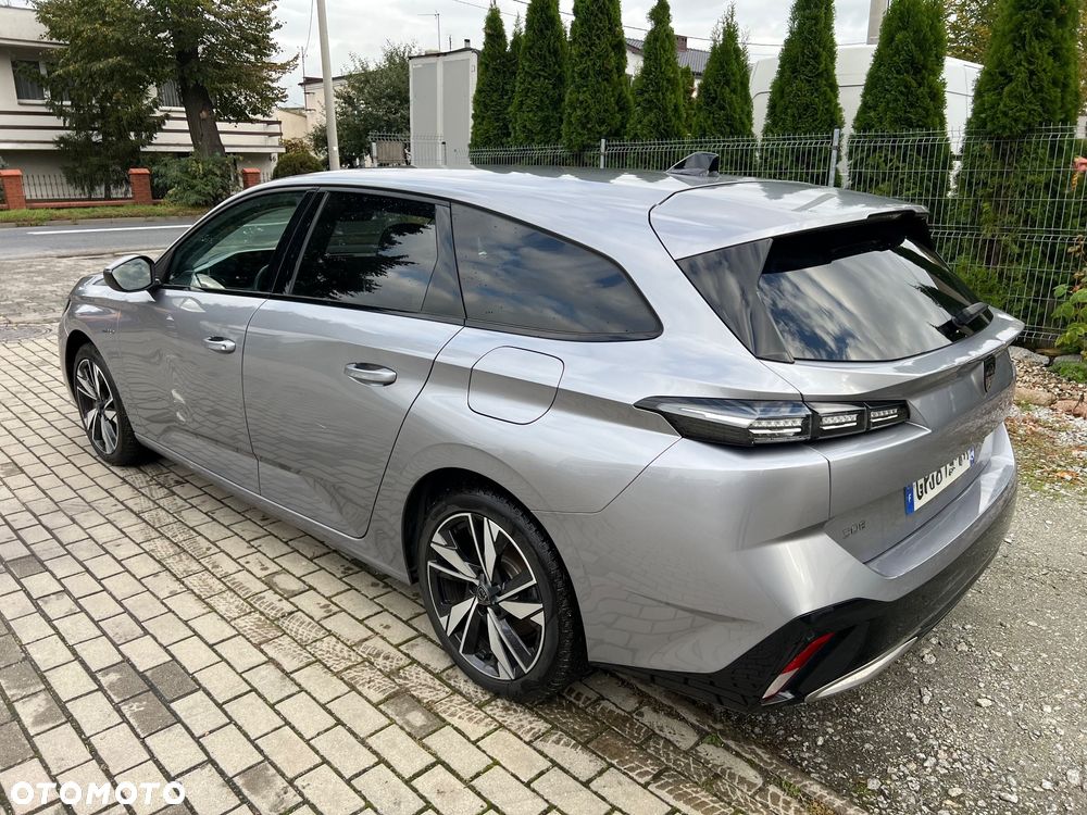 Peugeot 308 SW Hybrid 180 e-EAT8 Allure - 5