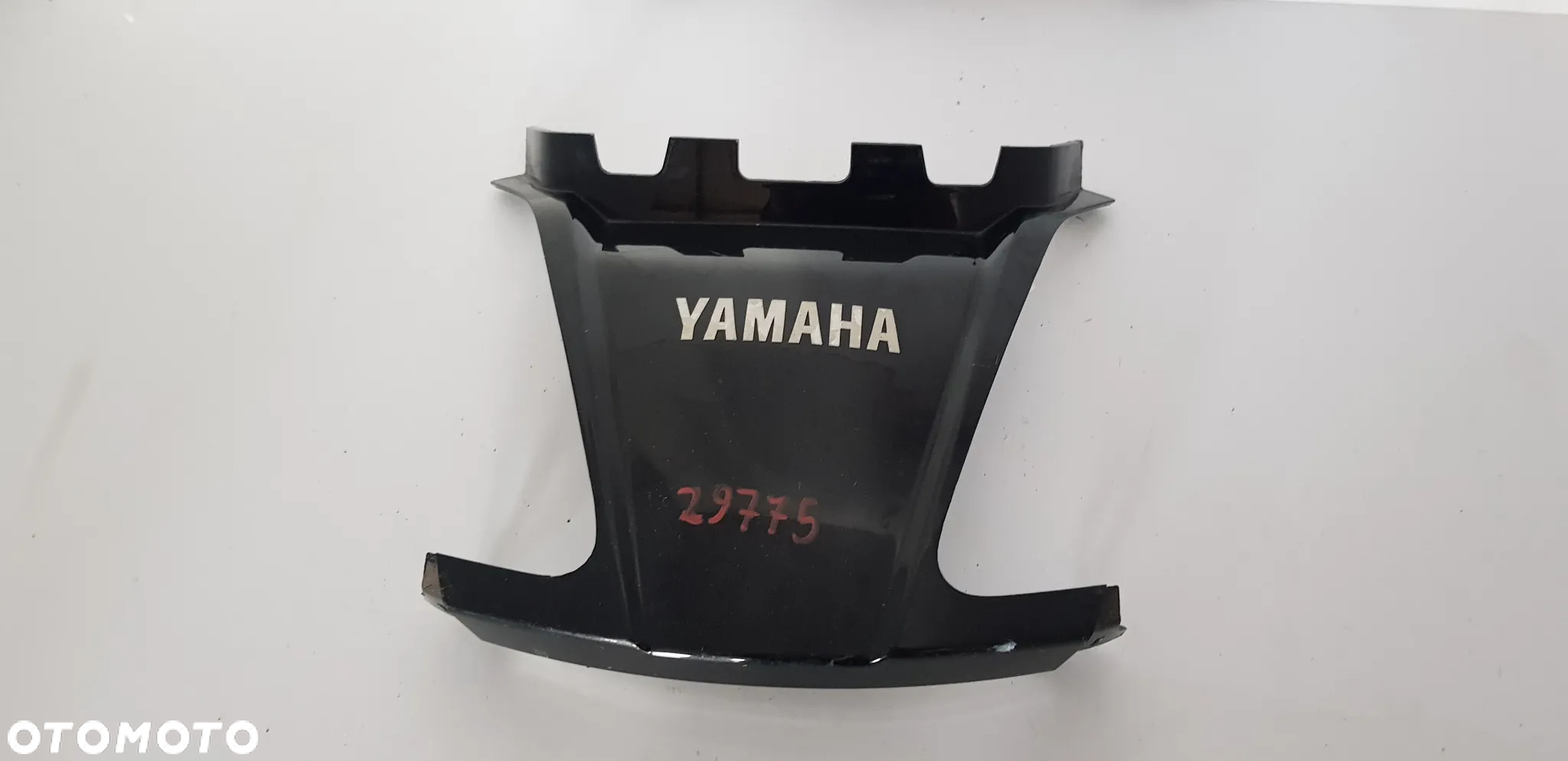 YAMAHA X-MAX 06-09 125 Łącznik Plastik Tył Owiewka - 2