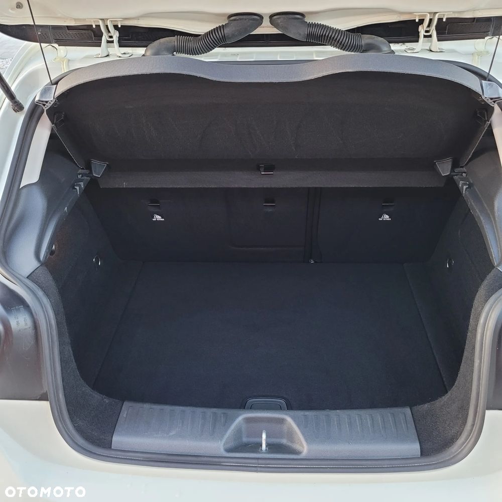 Mercedes-Benz Klasa A 180 BlueEfficiency Edition - 16