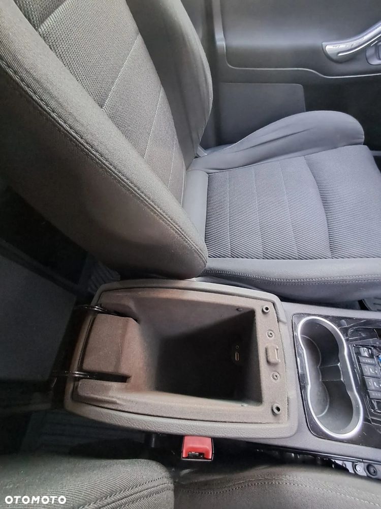 Ford S-Max - 6